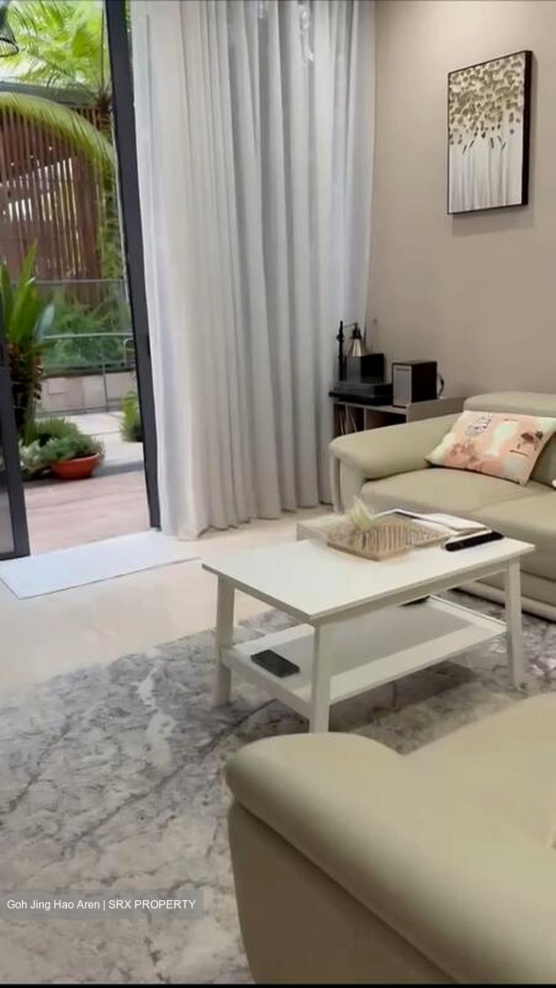 Alana (D28), Terrace #497763571